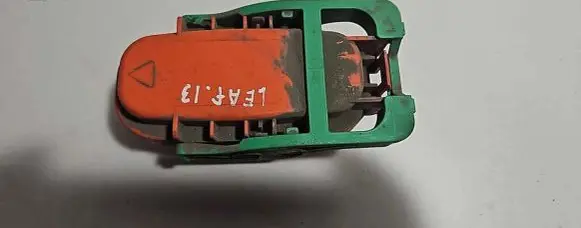 Nissan Leaf I (ZE0) Fuse 297013NA0B