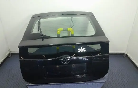 Toyota Prius (NHW20) Tailgate/trunk/boot lid