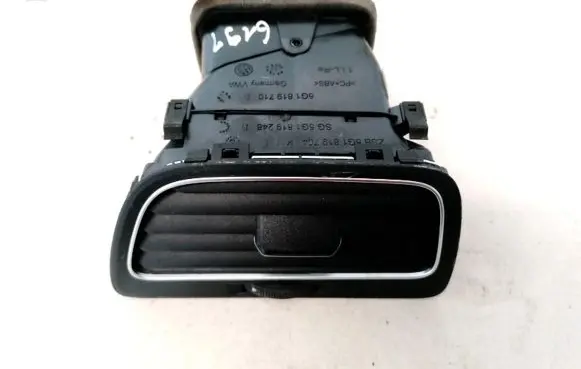 Volkswagen Golf VII Dash center air vent grill 5G1819710B 5G1819248B