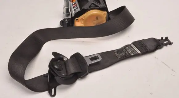 Opel Mokka Front seatbelt 95352272
