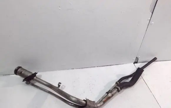 Ford C-MAX II Fuel tank filler neck pipe AV619032AH