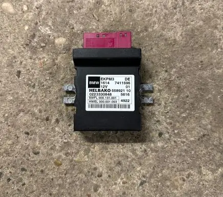 BMW 7 F01 F02 F03 F04 Fuel injection pump control unit/module 7411596