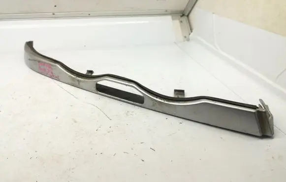 BMW 3 E46 Rear/tail light trim molding 51138227041