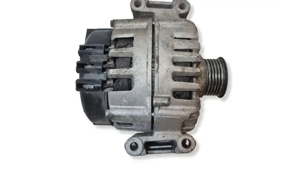 Mercedes-Benz C W204 Generator/alternator 10019 P0C02347