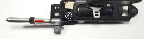 Volvo S40 Front seatbelt 8639693