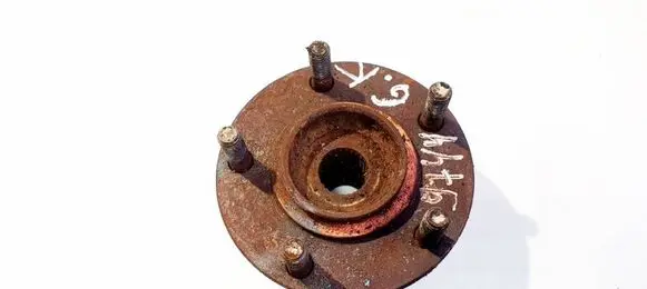 Citroen C-Crosser Rear wheel hub