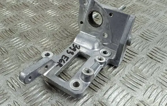 Mitsubishi Outlander IV EGR valve cooler bracket 2101083573