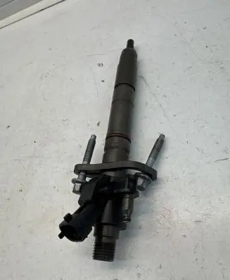 Land Rover Discovery 4 - LR4 Fuel injector 9X2Q9K546DB 0445116 120412