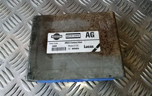 Nissan Primera Engine control unit/module 237103J310