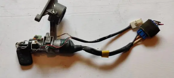 Hyundai Sonata Ignition lock