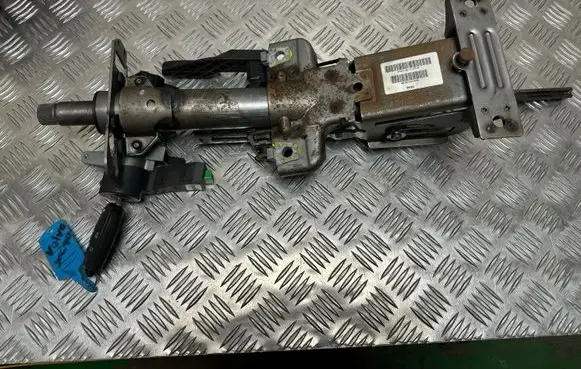 Volvo XC90 Steering wheel axle P30742992
