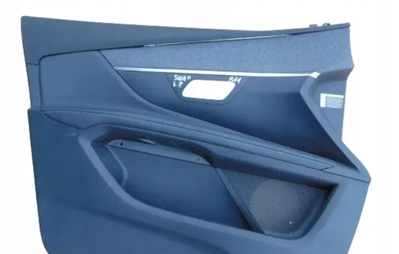 Peugeot 5008 II Front door card panel trim 6496401