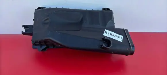 Mercedes-Benz C W205 Other engine bay part A0005844147