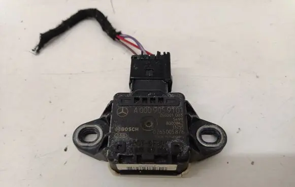 Mercedes-Benz E W212 ESP acceleration yaw rate sensor A0009059101