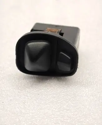 BMW 3 E30 Wing mirror switch 1369331 03830700