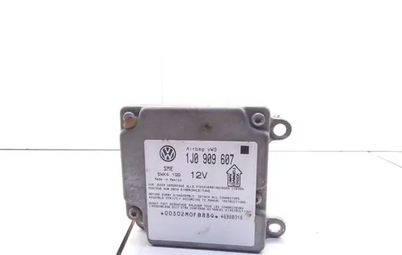 Volkswagen PASSAT B5 Airbag control unit/module 1J0909607