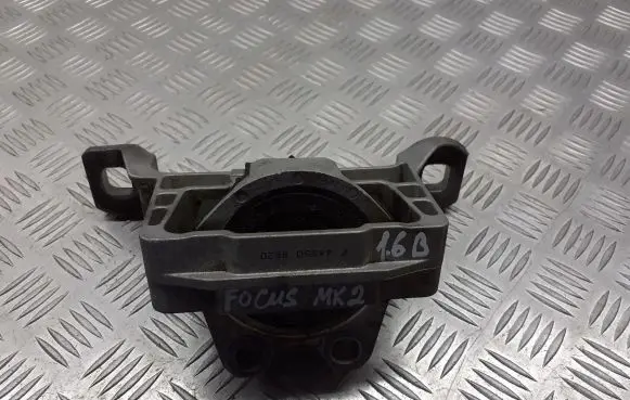 Ford Focus Engine mount vacuum valve 