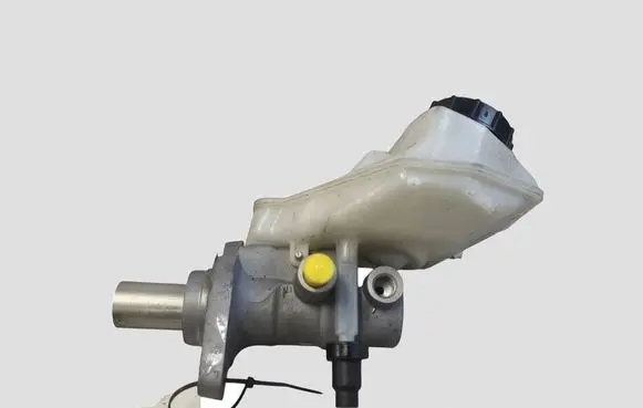 Volvo V70 Master brake cylinder 03350885571