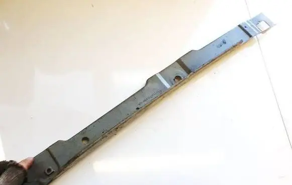 Nissan Almera Tino Other exterior part 63142BU400 1317610