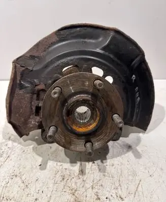 Toyota Auris E180 Front wheel hub