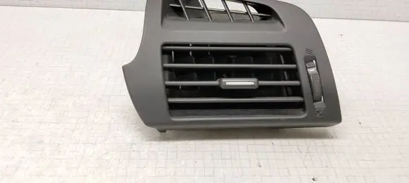 Toyota Verso Dashboard side air vent grill/cover trim 556500F020 20042 20033