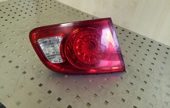Hyundai Santa Fe Tailgate rear/tail lights 924052B000