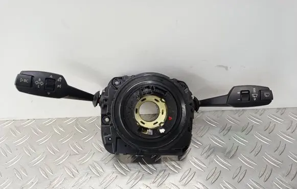 BMW 1 E81 E87 Wiper turn signal indicator stalk/switch 9110873 90057071300195 0141843501