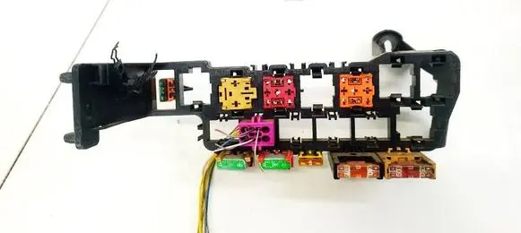 Audi A4 S4 B5 8D Fuse box set 8D1937545