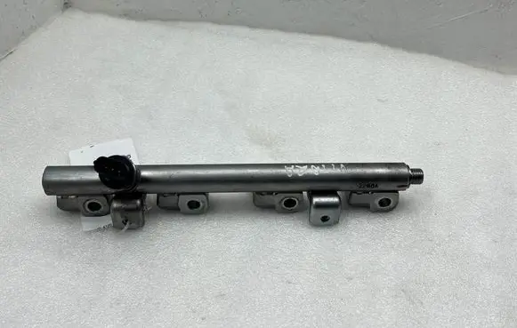 Suzuki Vitara (LY) Fuel main line pipe 0261545189