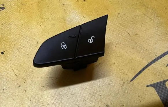 Porsche Panamera (970) Central locking switch button 7PP962107D