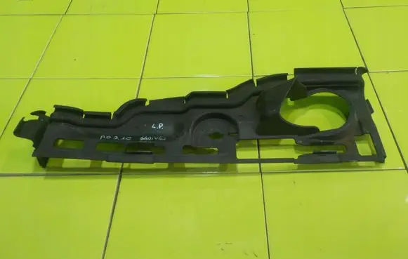 Volvo S60 Intercooler air channel guide 31290775 PP210