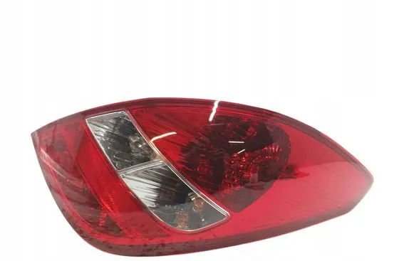 Rear/tail lights