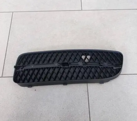 Skoda Octavia Mk2 (1Z) Front bumper lower grill 1U0853635