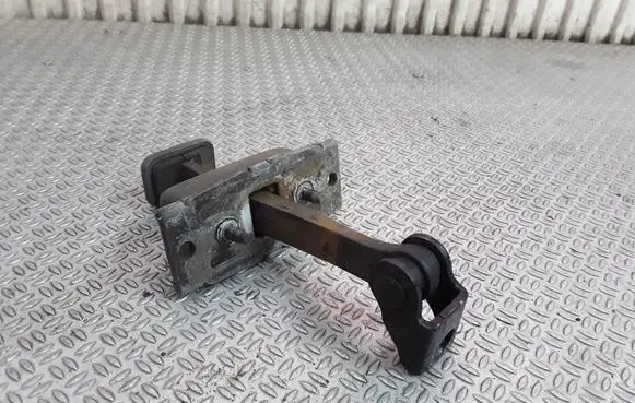 Mercedes-Benz ML W163 Rear door check strap stopper