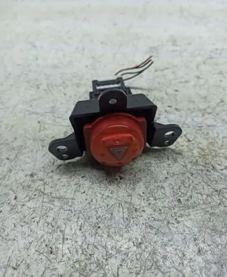 Nissan Almera Tino Hazard light switch 06016