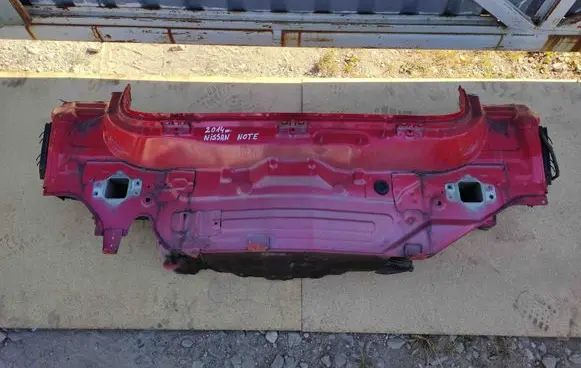 Nissan Note (E12) Rear bodywork 