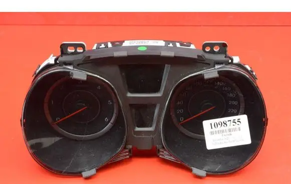 Hyundai ix20 Speedometer (instrument cluster) 940131K190
