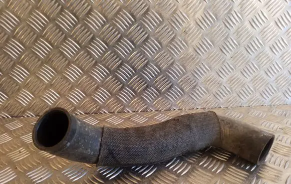 Mazda CX-7 Air intake hose/pipe