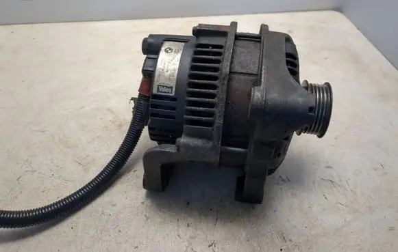 BMW X5 E53 Generator/alternator 2247389 30628 2542251B
