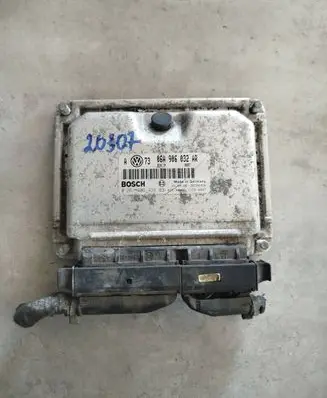 Volkswagen Golf IV Engine control unit/module 06A906032AR 0261206436