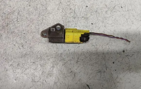 Audi A6 S6 C6 4F Airbag deployment crash/impact sensor 1K0909606B