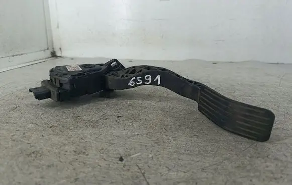 Peugeot 308 Accelerator throttle pedal