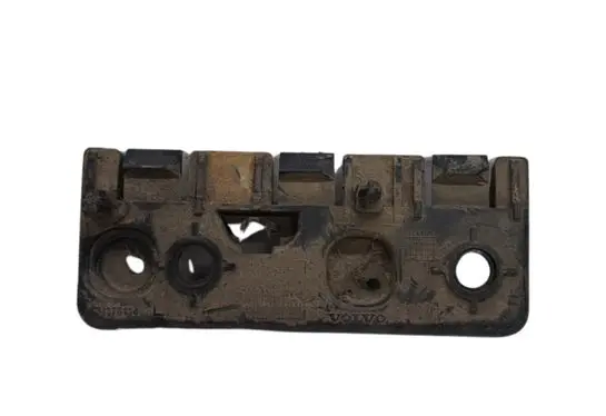 Volvo XC90 Fender mounting bracket 31378134