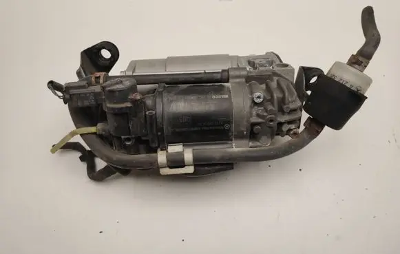 Mercedes-Benz CLS C218 X218 Air suspension compressor/pump A2123200404