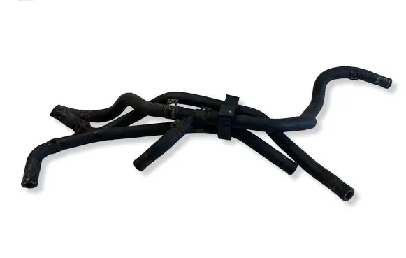 Audi A3 S3 8V Engine coolant pipe/hose 04E122447K