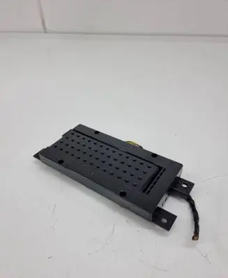 Land Rover Evoque II Wireless charging module L8b214e288ae