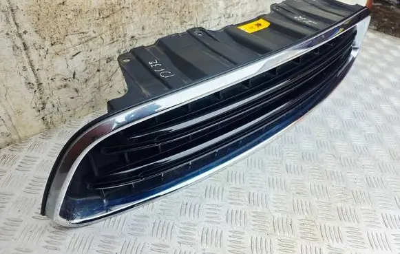 Mini Cooper Countryman R60 Front grill 9812756 9812888 9812889