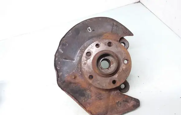 Volkswagen Transporter - Caravelle T5 Front wheel hub spindle knuckle