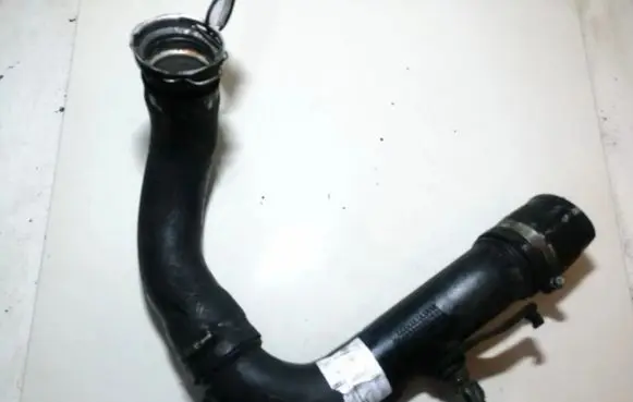 Toyota Corolla Verso AR10 Intercooler hose/pipe