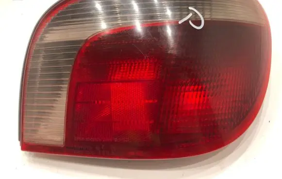 Toyota Yaris Rear/tail lights